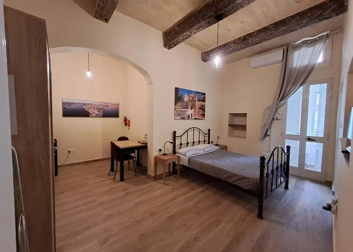 One Bedroom House アパート